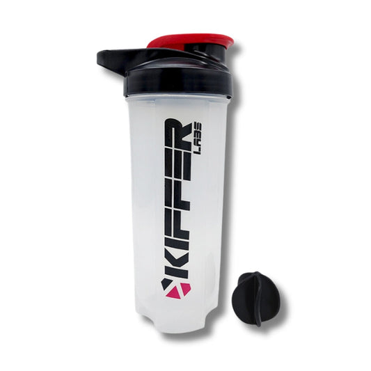 Shaker KIFFER c/batidor Transparente – CIERRE FÁCIL – 700 ml